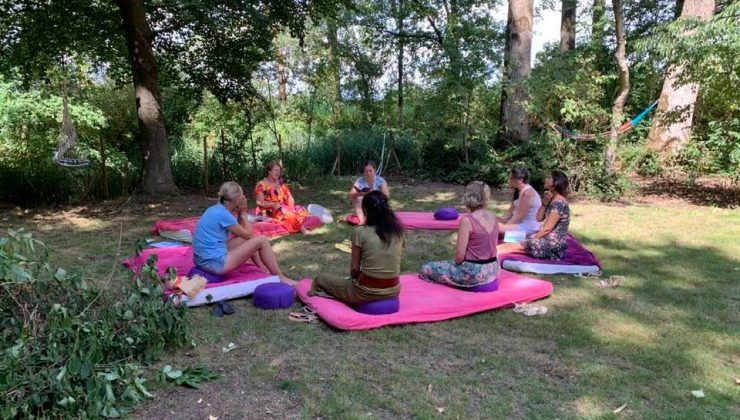 TERUG NAAR JEZELF
